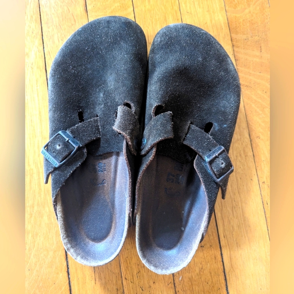 Birkenstock Boston Clogs (Mocha)